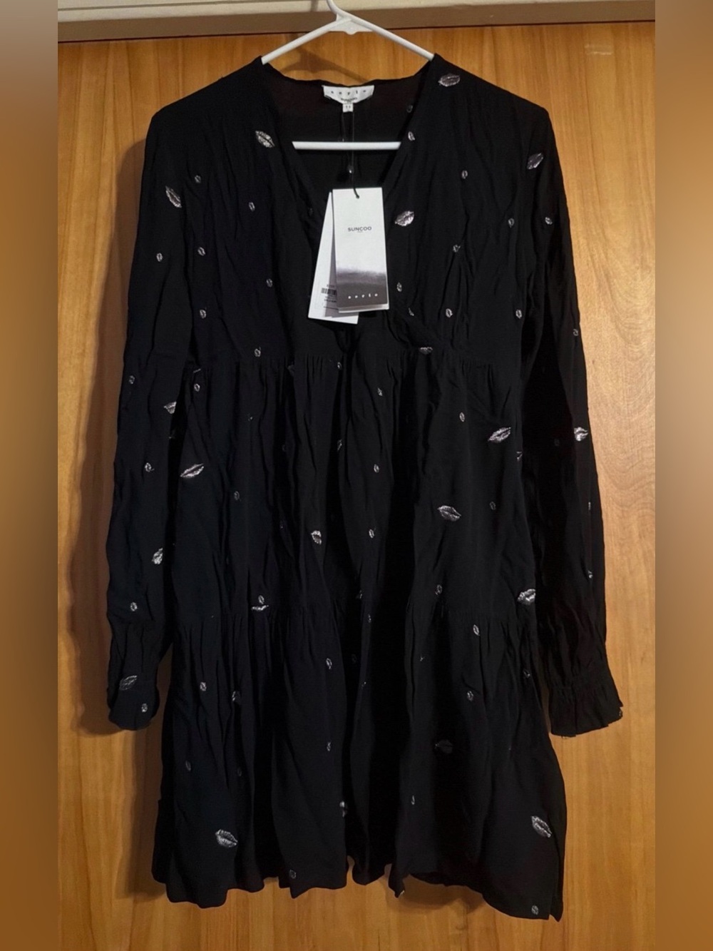 SUNCOO Black Dress with Silver Metallic Lip Embroidery